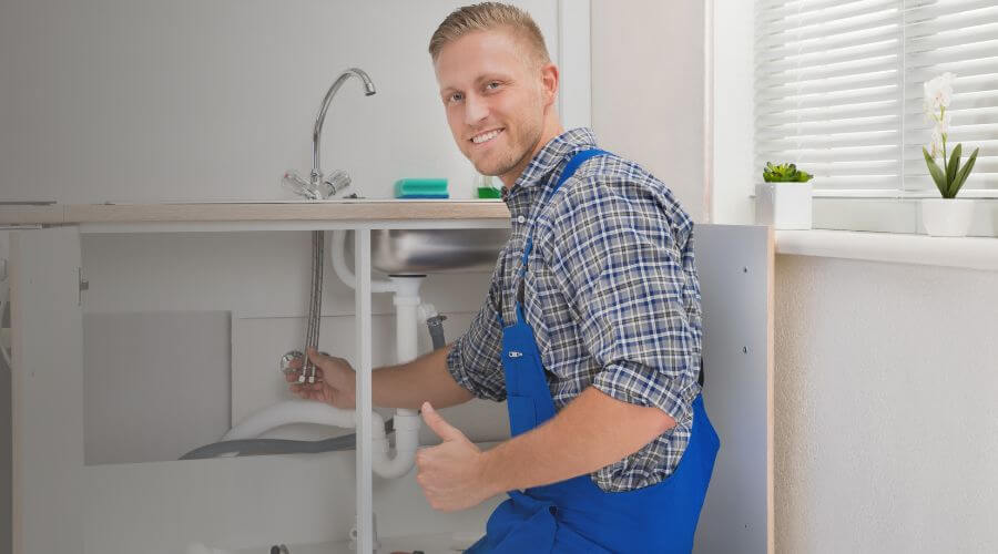 Nighttime Plumber in Leck Kill, PA